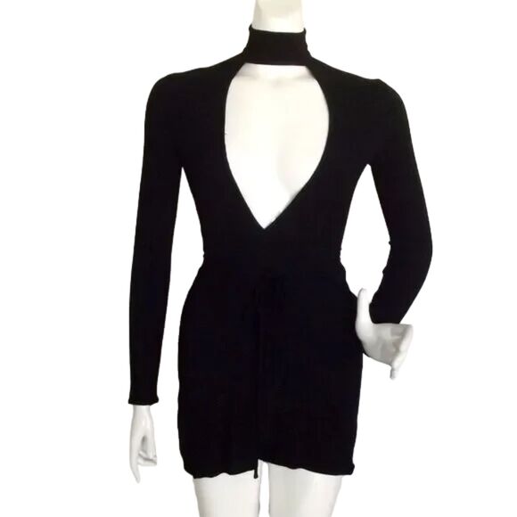 REFORMATION Wrap Dress, XXS/XS, Choker, Black, PLUNGE Neckline, Long sleeves - Picture 1 of 12